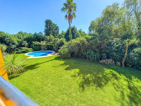 Casa 7 ambientes con 6 baños