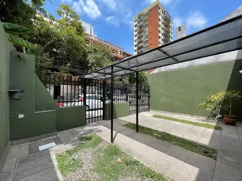 Casa en Alquiler en Villa Luro, $ 1.300.000