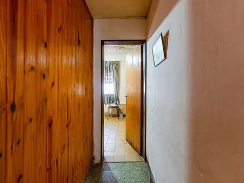 Casa en Venta en Lisandro De La Torre, USD 35.000