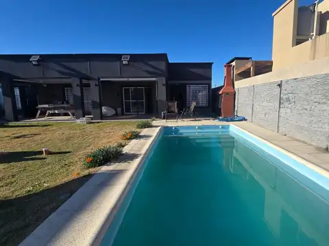 Cervantes -petion Chico 700