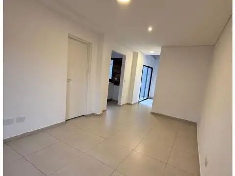Casa en Alquiler de 3 dormitorios
