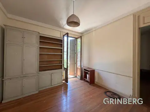Depto Tipo Casa 7 ambientes con 2 baños