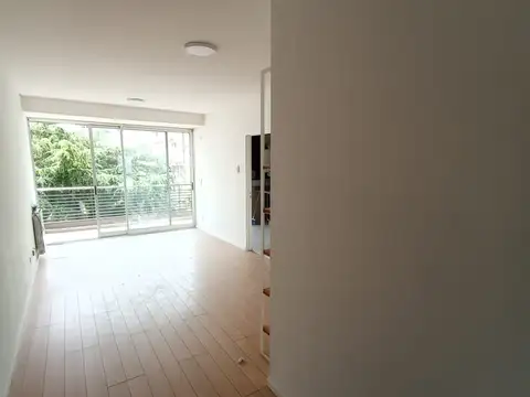 Departamento en Alquiler en Belgrano Chico, $ 800.000