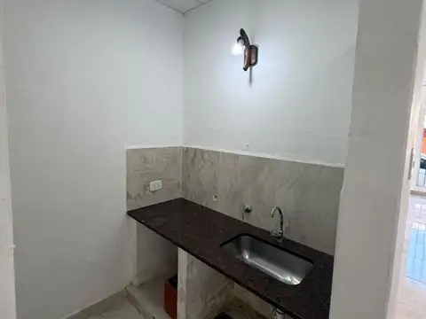 Local en Alquiler en Goya, $ 400.000