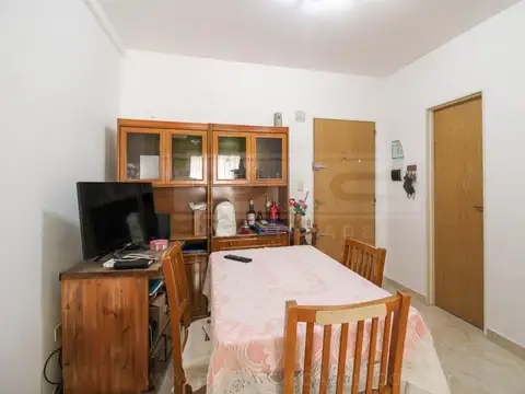 Don orione al 1100, entre Av. presidente Perón y Constitución