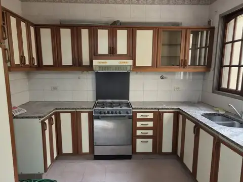 Marcos Sastre 3200, Piso PB