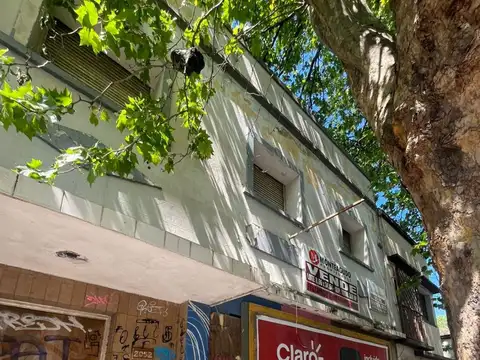 Hotel en venta a reciclar sobre lote apto desarrollo - Centro