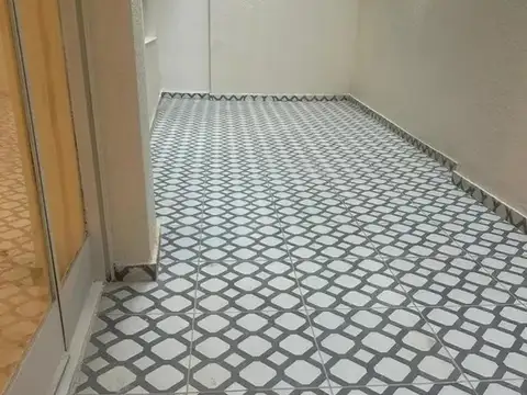 Valentín Gómez 3000 Pb Con Patio