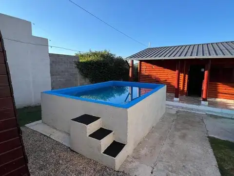 Depto Tipo Casa 5 ambientes con 2 baños