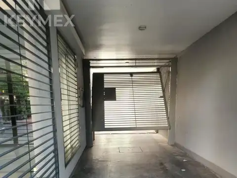 Alquiler Cochera 6 entre 62 y 63