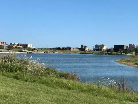 LOTE AL LAGO | AREA 1 | 953 M2 | SAN SEBASTIAN