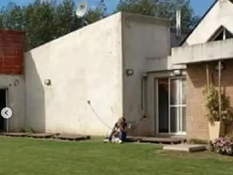 Barrio Parque Avambae
