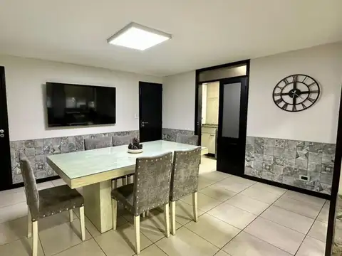 Casa en Venta en Mendoza, USD 170.000
