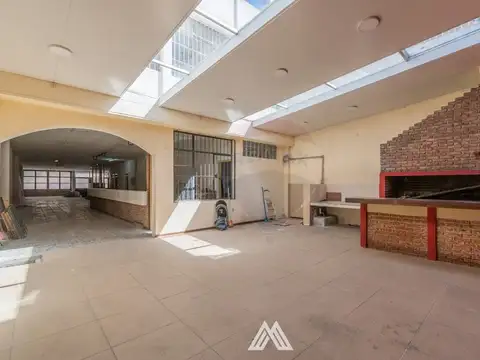 Alquiler de local en Ciudad Vieja