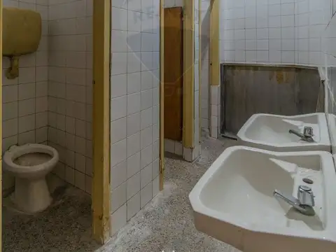 Local en Alquiler en Ciudad Vieja, $U 60.000