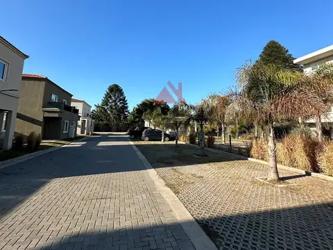 Departamento en Venta en Saravi Village, USD 170.000