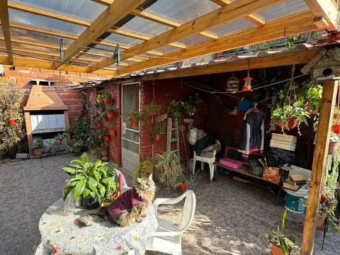 Casa en Venta en Ezpeleta Oeste, USD 80.000
