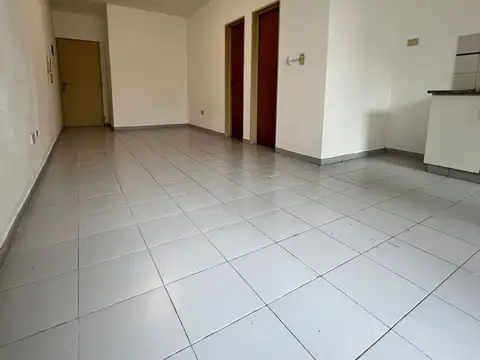 Departamento en Alquiler en Parque Saavedra, $ 450.000