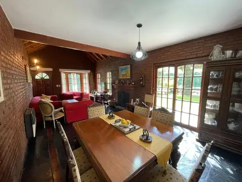 Casa en Alquiler de 3 dormitorios