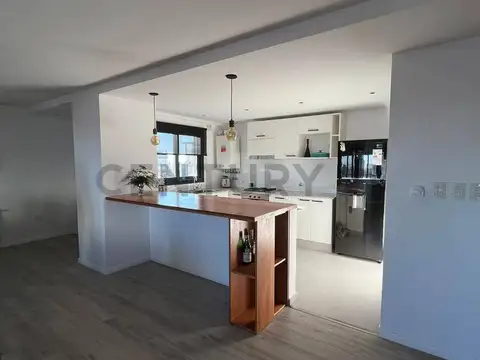 Departamento 3 ambientes con 2 baños