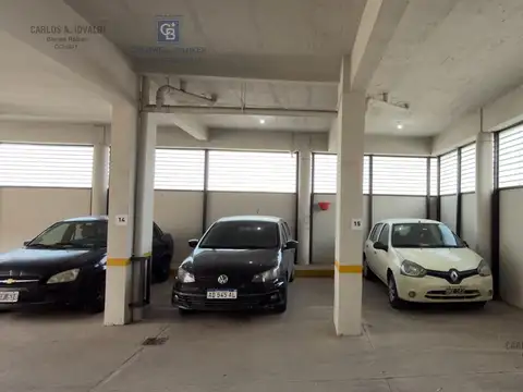 3 unidades de Cochera en Irigoyen Freyre al 2700