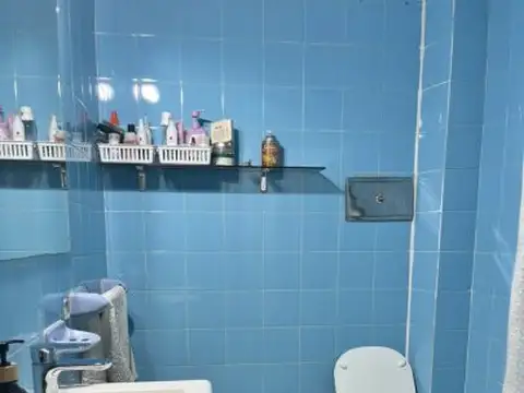 Depto Tipo Casa 4 ambientes con 2 baños