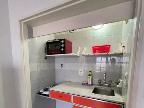 Departamento en Alquiler en Monserrat, $ 450.000