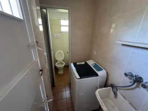 Depto Tipo Casa en Alquiler al Noroeste