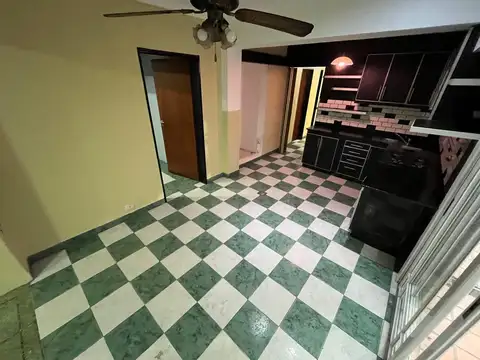 Depto Tipo Casa en Alquiler en José León Suárez, $ 950.000