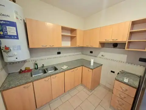 Avellaneda 4971 , Piso 1