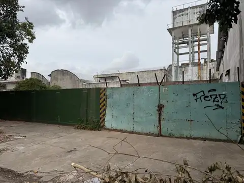 TRIPLE LOTE PARA DESARROLLO | 840 m² | MOVIMIENTO DE SUELO