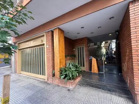 Departamento en venta en Belgrano 2 AMBIENTES PATIO JARDIN