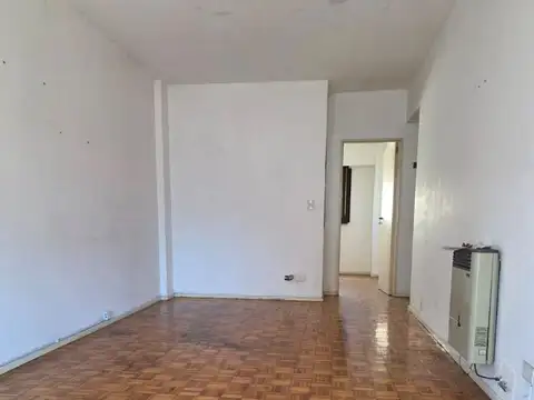 PTE. LUIS S.. PEÑA 100, Piso 6