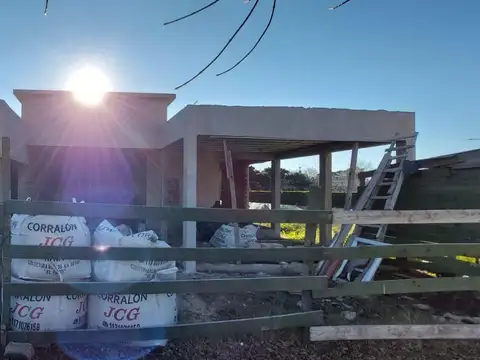 Colectora Autopista Ricardo Balbin  al 1700