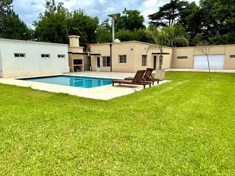 Casa en Alquiler de 4 dormitorios