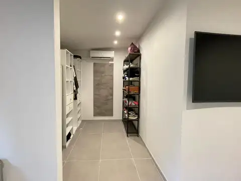 27 e/ 477 y 478 5300