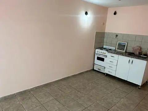 Departamento en Alquiler en Moron, $ 500.000