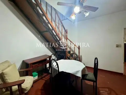 Casa en Venta con 4 cocheras