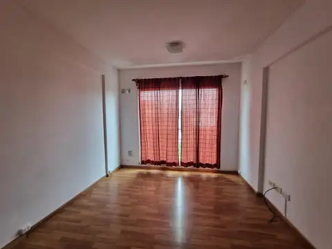 Departamento en Alquiler en Villa Bosch, $ 440.000