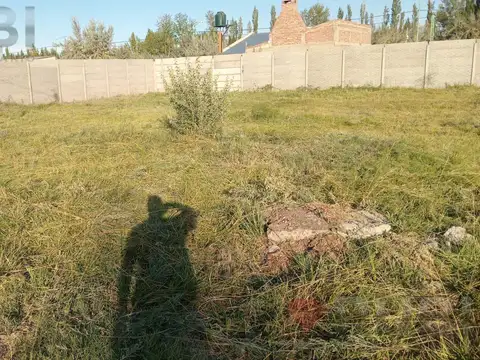 TERRENO EN VENTA 600 m2 - CINCO SALTOS BARRIO NUEVA ERA 1