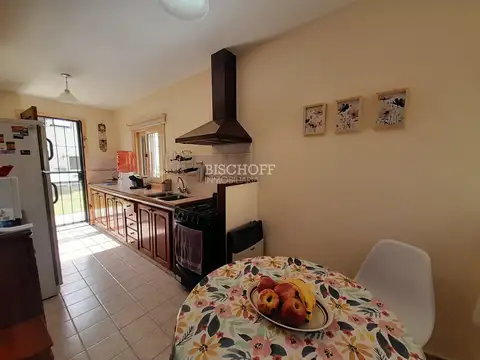 Casa en Alquiler Temporal con 1 cochera