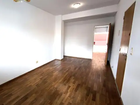 Departamento en Alquiler en Martín, $ 570.000