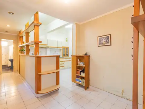 Depto Tipo Casa en Venta con 1 cocheras