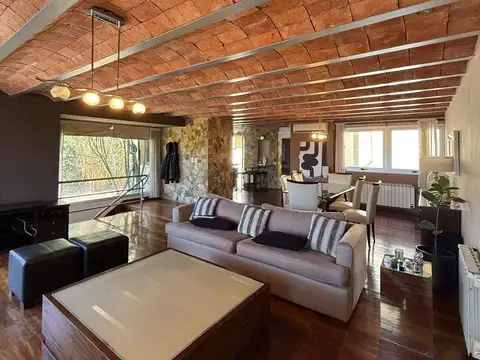 Casa en alquiler de 4 dormitorios en Tres Cerritos, Salta