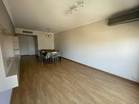 Departamento en Alquiler de 4 ambientes