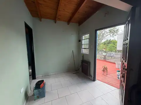 Depto Tipo Casa en Alquiler de 3 ambientes