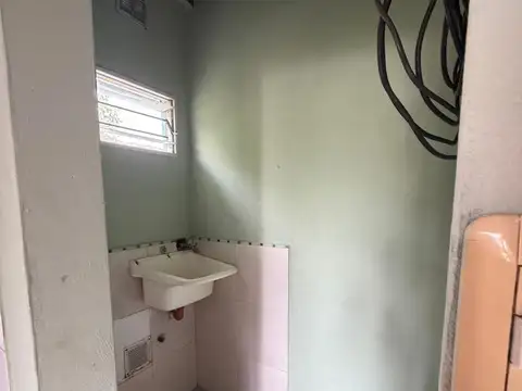 Depto Tipo Casa en Alquiler en Virreyes, $ 600.000