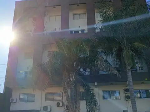 DEPARTAMENTO DE DOS AMBIENTES TIPO LOFT EN QUILMES CENTRO.