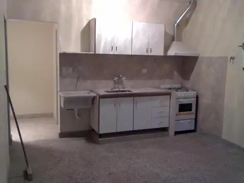 Departamento Impecable a pocas cuadras de la estacion