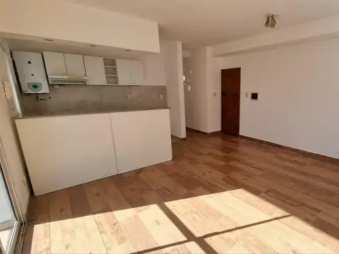 Alquiler 1 Dormitorio con Balcónes Amplios y Terraza Exclusiva. Echesortu. Rosario Echesortu